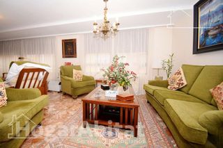 Chalet en venta en Zona Llombai en Burriana