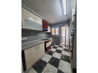 Piso en alquiler en Huerta Rosales - Valdepasillas en Badajoz