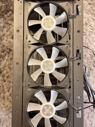 Cooler Master TD500L Carcasa + Ventiladores