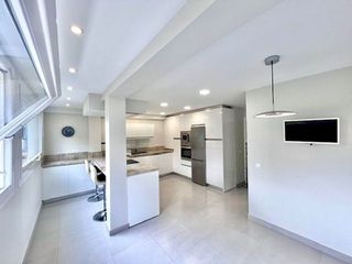 Piso en alquiler en El Mayorazgo - El Limonar en Málaga