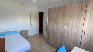 Piso en alquiler en Poligono Norte - Villegas - La Fontanilla en Sevilla