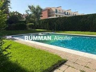 Piso en alquiler en Polígono Cartuja – La Paz en Granada