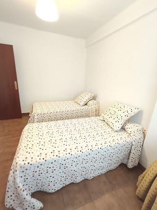 Piso en alquiler en Ciudad Jardín - Zoco en Córdoba