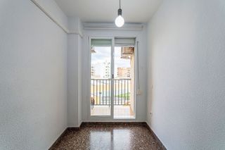 Piso en alquiler en Alaquàs