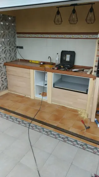 Carpintero herramientas chapista reformas decoraci