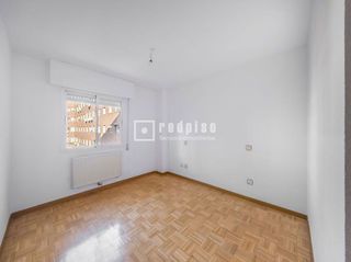 Piso en alquiler en Prado Santo Domingo - Ensanche en Alcorcón