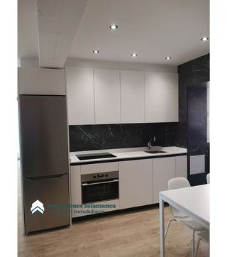 Piso en alquiler en Hospitales - Campus en Salamanca