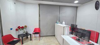 Local comercial en alquiler en Zona Avenida al Vedat en Torrent