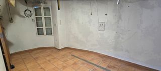 Local comercial en alquiler en Zona Avenida al Vedat en Torrent