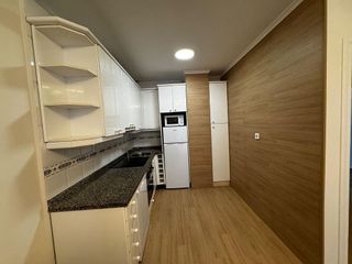 Piso en alquiler en Centro en Gijón