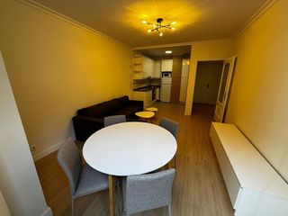 Piso en alquiler en Centro en Gijón