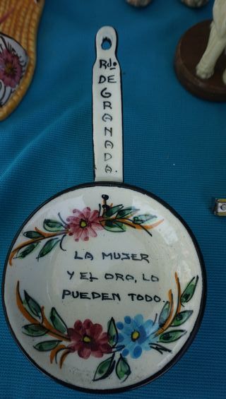 Decorazione in ceramica vintage 2€ ciascuna, vedi foto