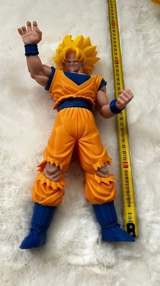 Figura Goku Impresa 3D