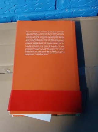 Libro, La carrera del honor