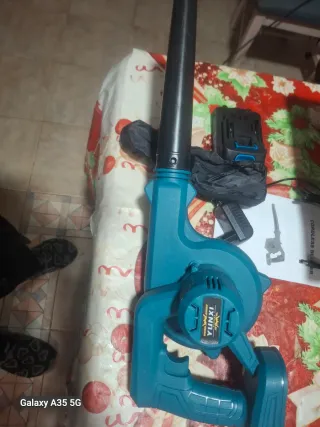 Soplador de hojas eléctrico