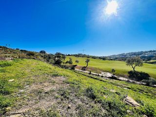 Terreno en venta en Calahonda en Mijas