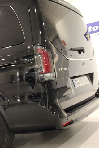 Mercedes-Benz Clase V 2024