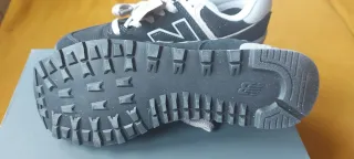 New Balance 574 Classic Beige/Gris. Sin estrenar