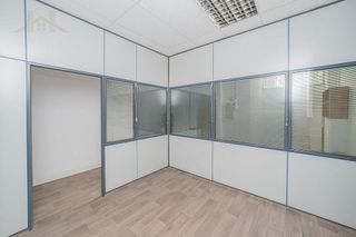 Local comercial en venta en El Soto - Coveta en Móstoles