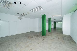 Local comercial en venta en El Soto - Coveta en Móstoles