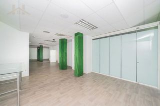 Local comercial en venta en El Soto - Coveta en Móstoles