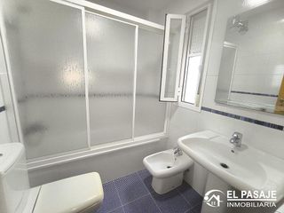 Piso en venta en Linares