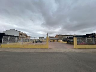 Terreno en venta en Hellín