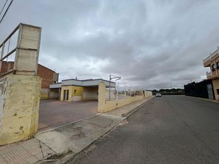 Terreno en venta en Hellín