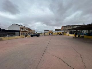 Terreno en venta en Hellín