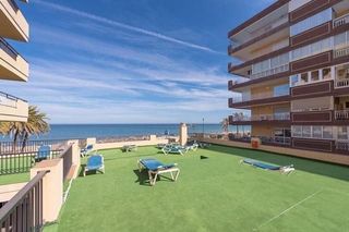 Piso en venta en Playa de los Boliches en Fuengirola