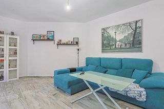 Piso en venta en Colores - Entreparques en Sevilla