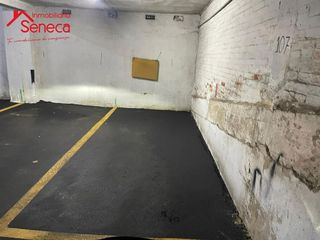 Garaje en venta en Santa Rosa - Valdeolleros en Córdoba