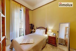 Piso en venta en Mercado en Alicante