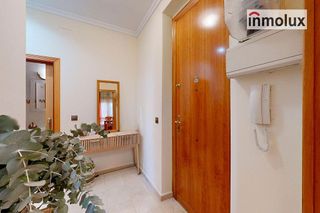 Piso en venta en Mercado en Alicante