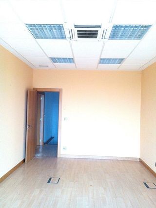 Nave industrial en venta en Polígono Industrial Gamonal - Ventilla en Burgos