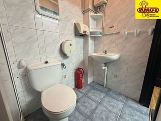 Local comercial en venta en Castiñeiriño - Cruceiro de Sar en Santiago de Compostela