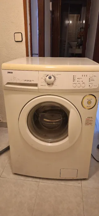 Lavadora Zanussi para repuestos