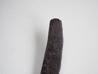 Hoz antigua de metal