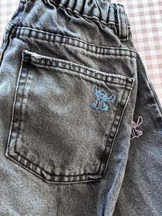 Zara Jeans Niña Estampado Stitch