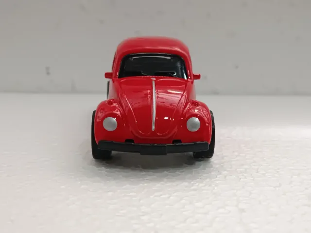 Coche 1:43 replica juguete escarabajo