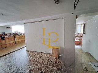Local comercial en venta en Les Torres - Ca n'Alzamora en Rubí