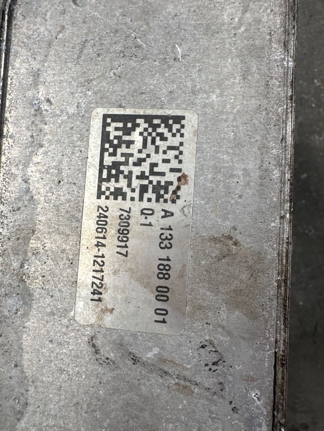 Radiador Aceite Mercedes A45 AMG A1331880001