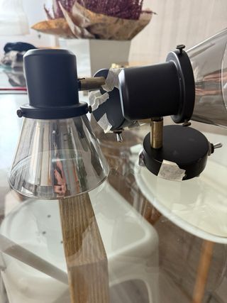 Apliques de pared negros y transparentes