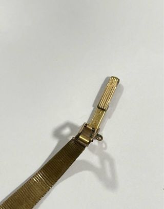 RELOJ UNIVERSAL GENEVE MUJER