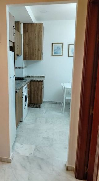 Piso en alquiler en La Goleta - San Felipe Neri en Málaga