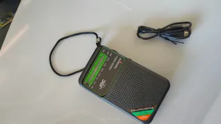 Radio Portátil USB Recargable FM/AM/SW