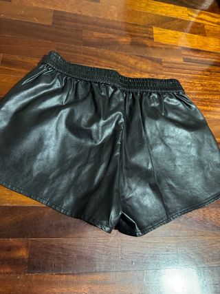 Pantaloncini ecopelle neri