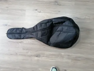 Laúd árabe de madera