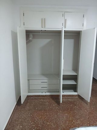 Piso en alquiler en Polígono Cartuja – La Paz en Granada