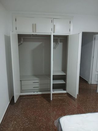 Piso en alquiler en Polígono Cartuja – La Paz en Granada